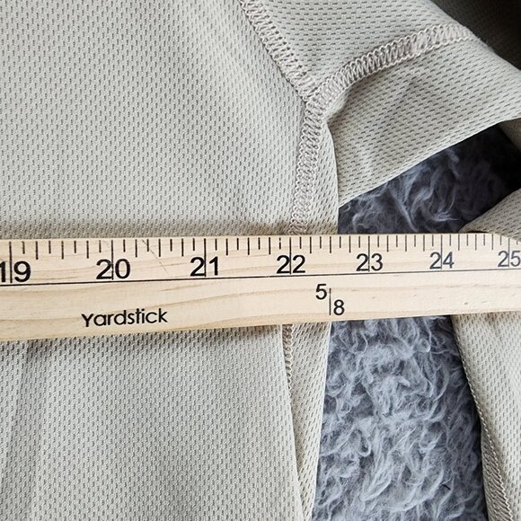 XGO Shirt Mens XL Tan Crew Neck Long Sleeve Tee *GUC* - Picture 5 of 9